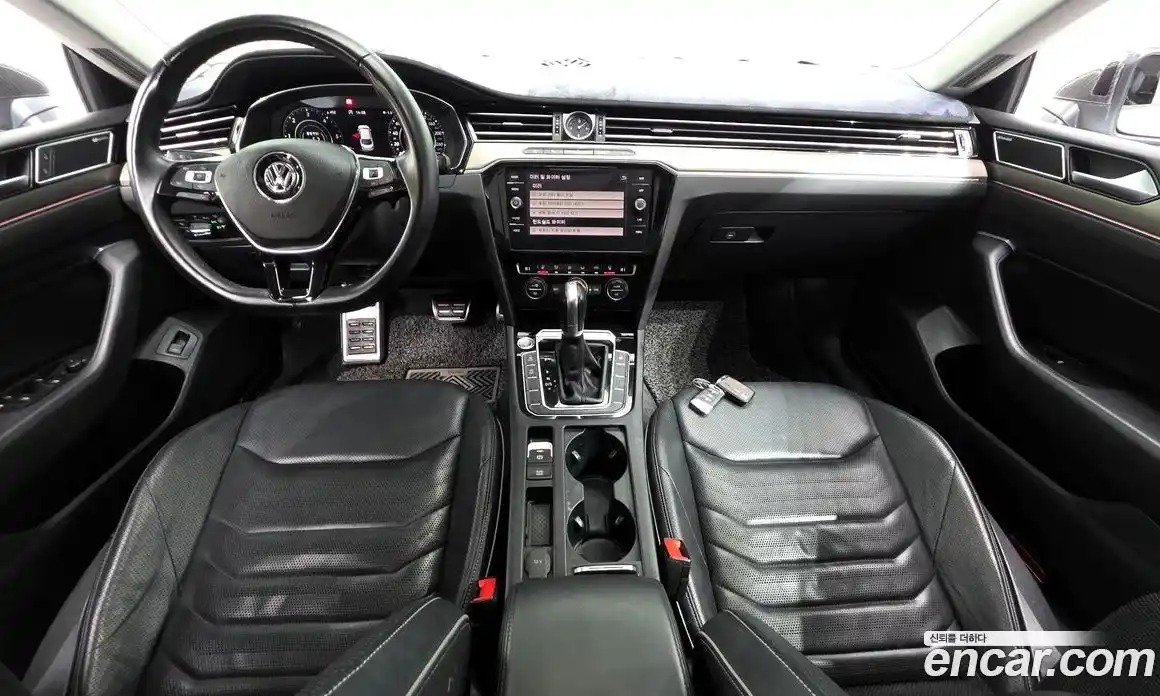 Volkswagen Arteon 2019 2.0 Автомат в Москве № 232235, фото 14