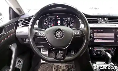 Volkswagen Arteon 2019 2.0 Автомат в Москве № 232235, миниатюра 5