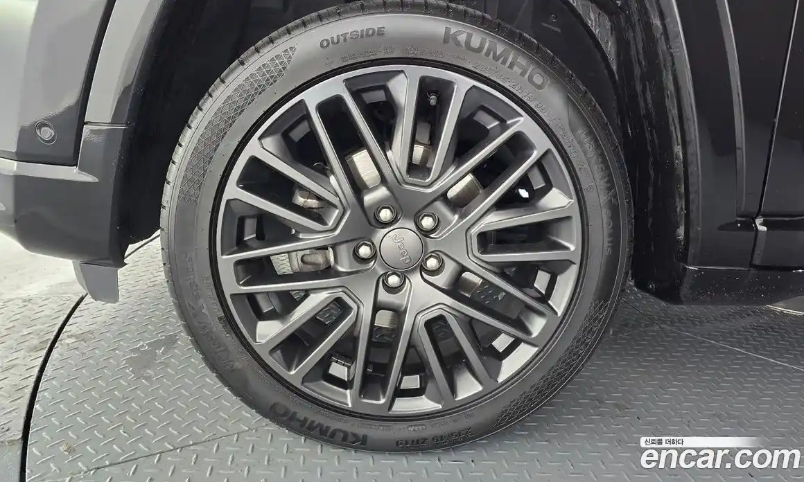 Jeep Compass 2022 2.4 Автомат в Москве № 232292, фото 5