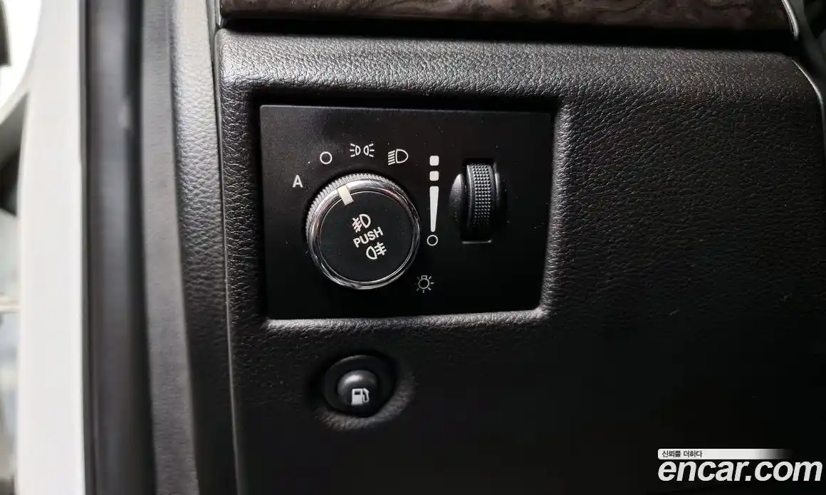 Jeep Cherokee 2013 3.0 Автомат в Москве № 232788, фото 13