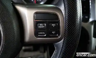 Jeep Cherokee 2013 3.0 Автомат в Москве № 232788, миниатюра 5