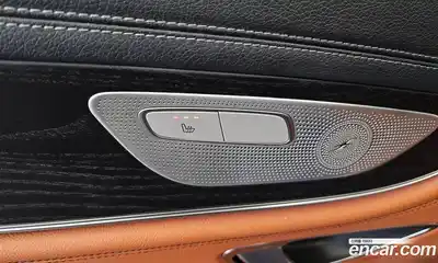 Mercedes-Benz CLS-Class 2022 2.0 Автомат в Москве № 240901, миниатюра 12