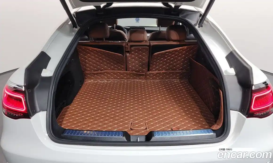 Mercedes-Benz GLC-Class 2020 2.0 Автомат в Москве № 242321, фото 8