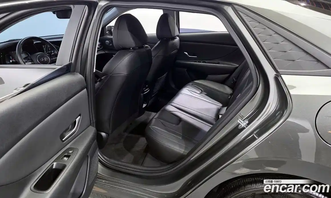 Hyundai Avante 2024 1.6 Автомат в Москве № 246782, фото 20