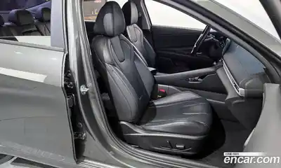 Hyundai Avante 2024 1.6 Автомат в Москве № 246782, миниатюра 8