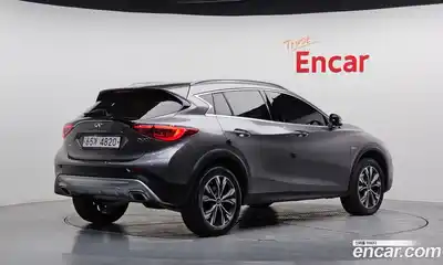 Infiniti QX30 2019 2.0 Автомат в Москве № 247178, миниатюра 2