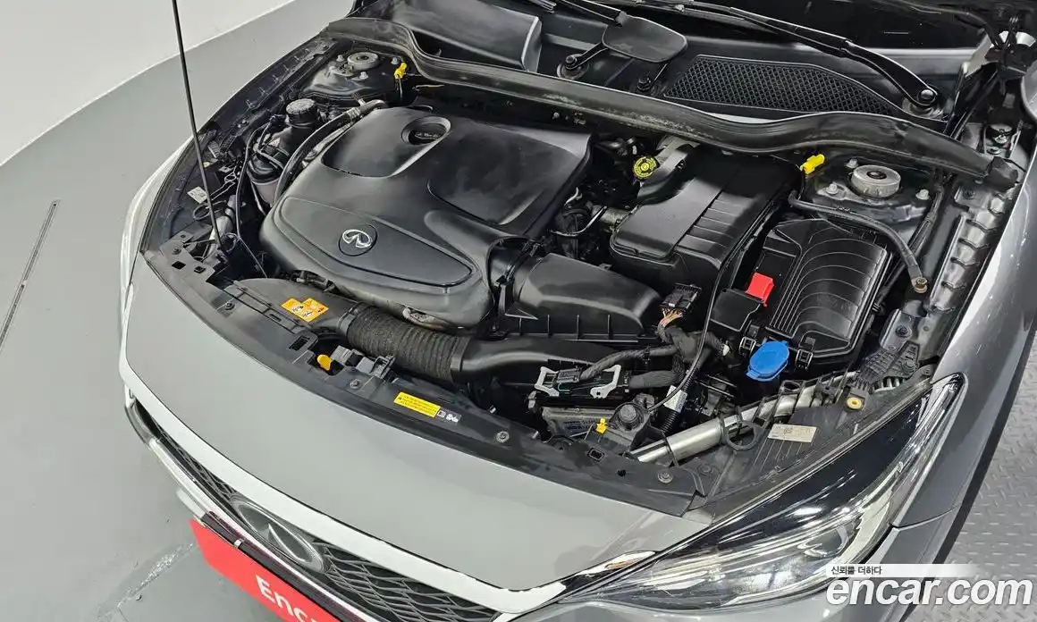 Infiniti QX30 2019 2.0 Автомат в Москве № 247178, фото 6