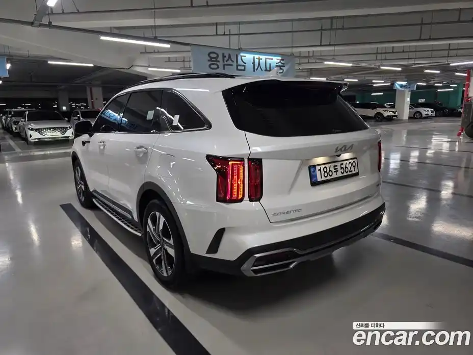 Kia Sorento 2023 1.6 Автомат в Москве № 248019, фото 6