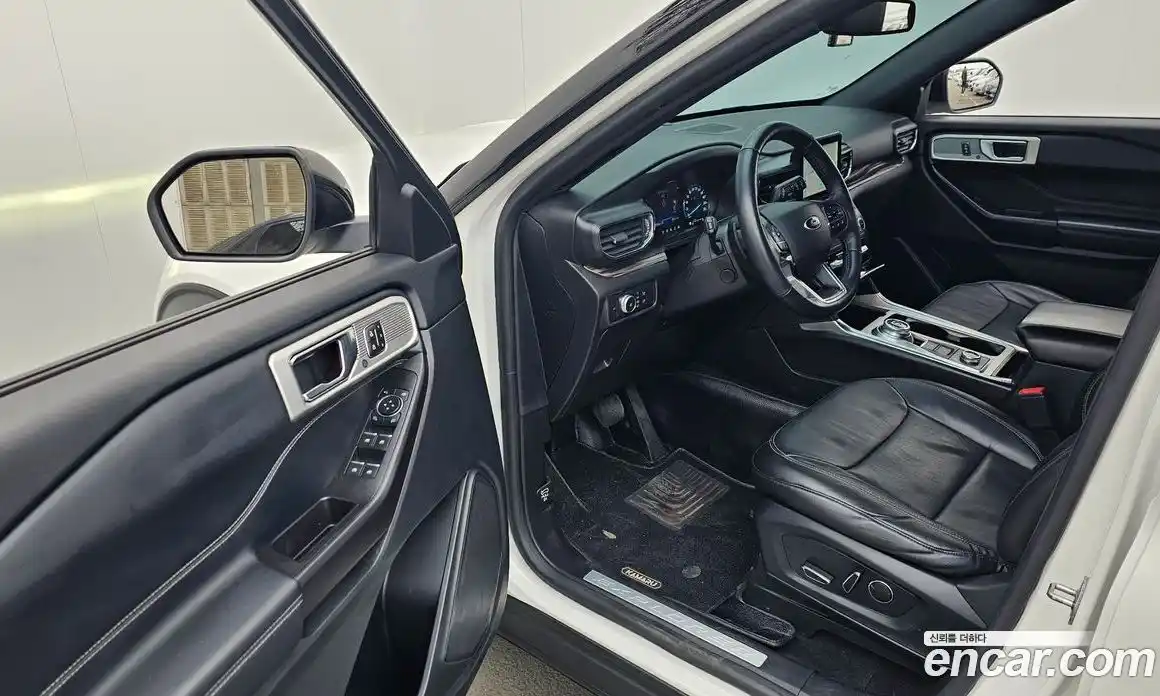 Ford Explorer 2020 2.3 Автомат в Москве № 255682, фото 18