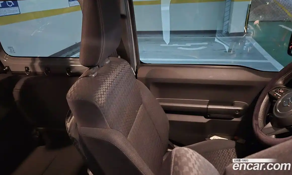 Suzuki Jimny 2024 1.5 Автомат в Москве № 257798, фото 8