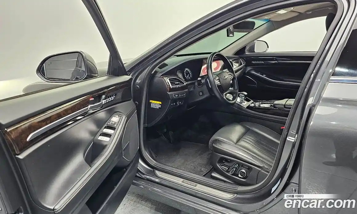 Genesis G90 2019 3.8 Автомат в Москве № 259801, фото 15