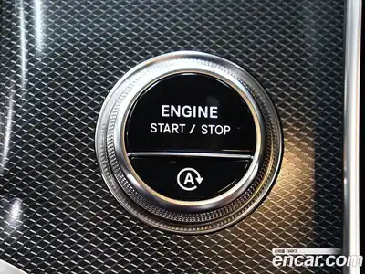 Mercedes-Benz GLC-Class 2025 2.0 Автомат в Москве № 261942, миниатюра 9