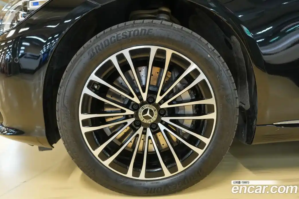 Mercedes-Benz S-Class 2025 3.0 Автомат в Москве № 262004, фото 5