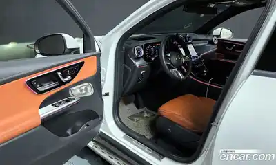 Mercedes-Benz GLC-Class 2025 2.0 Автомат в Москве № 262153, миниатюра 3