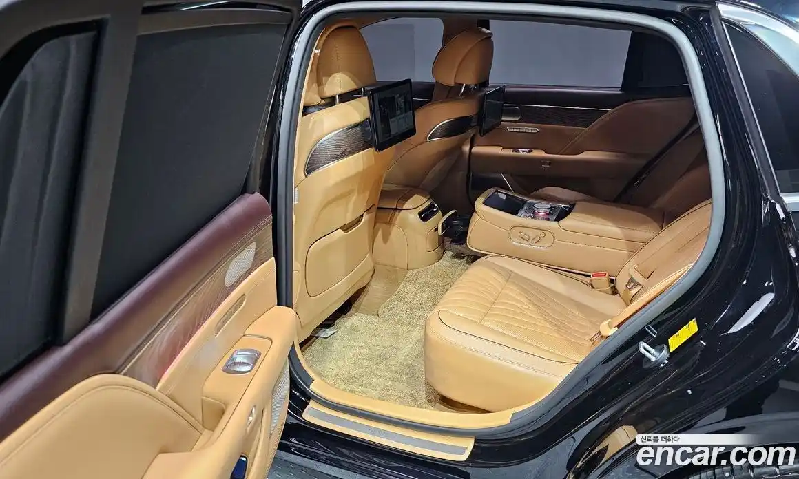 Genesis G90 2023 3.5 Автомат в Москве № 27814, фото 16