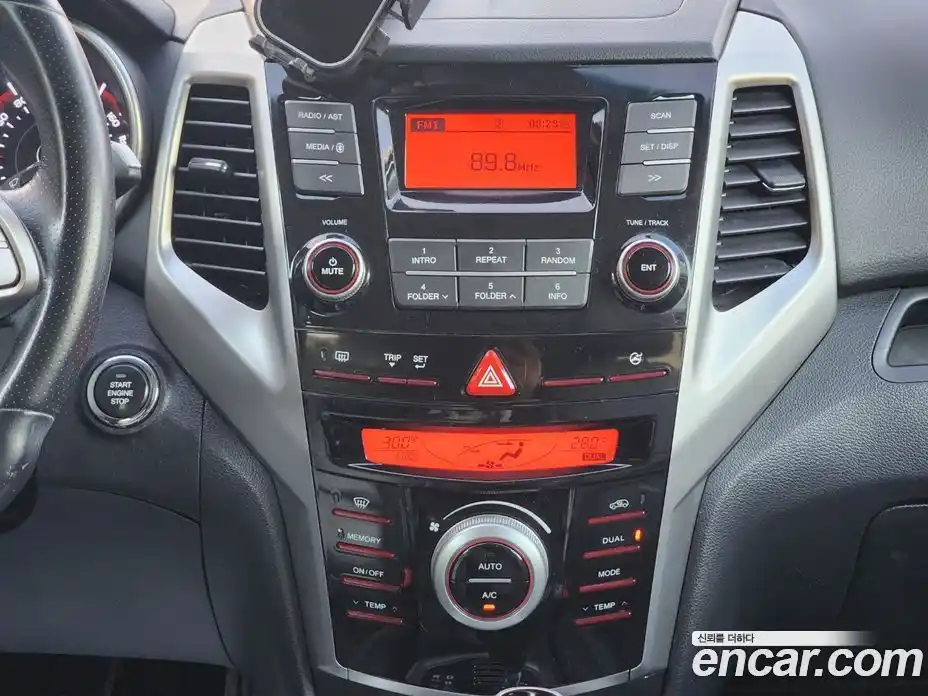 SsangYong TIBOLI 2015 1.6 Автомат в Москве № 29031, фото 10