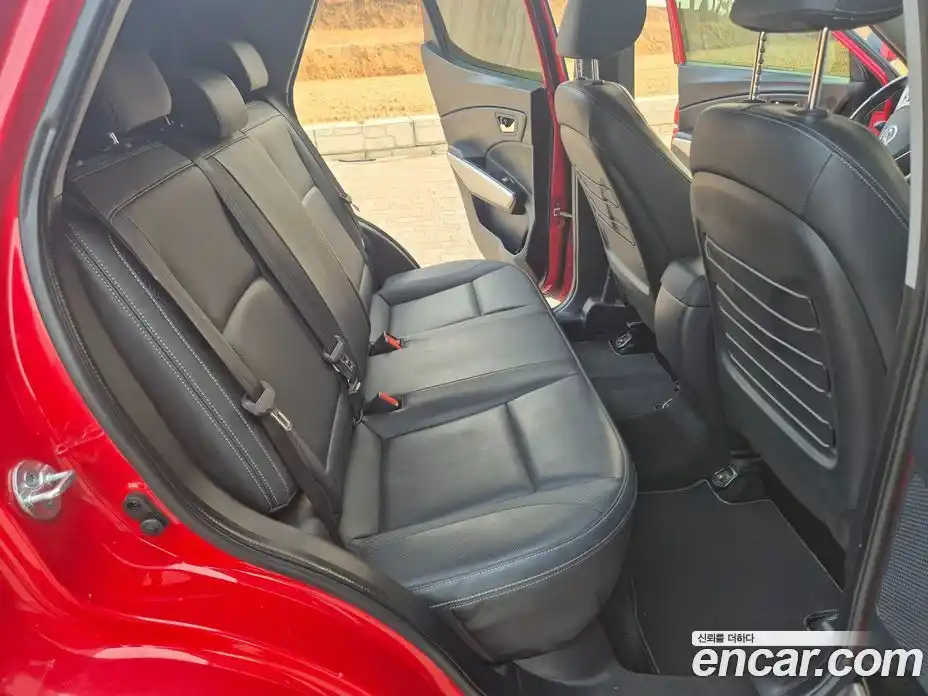 SsangYong TIBOLI 2015 1.6 Автомат в Москве № 29369, фото 16