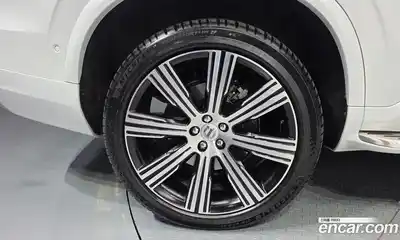 Volvo XC90 2021 2.0 Автомат в Москве № 293840, миниатюра 2