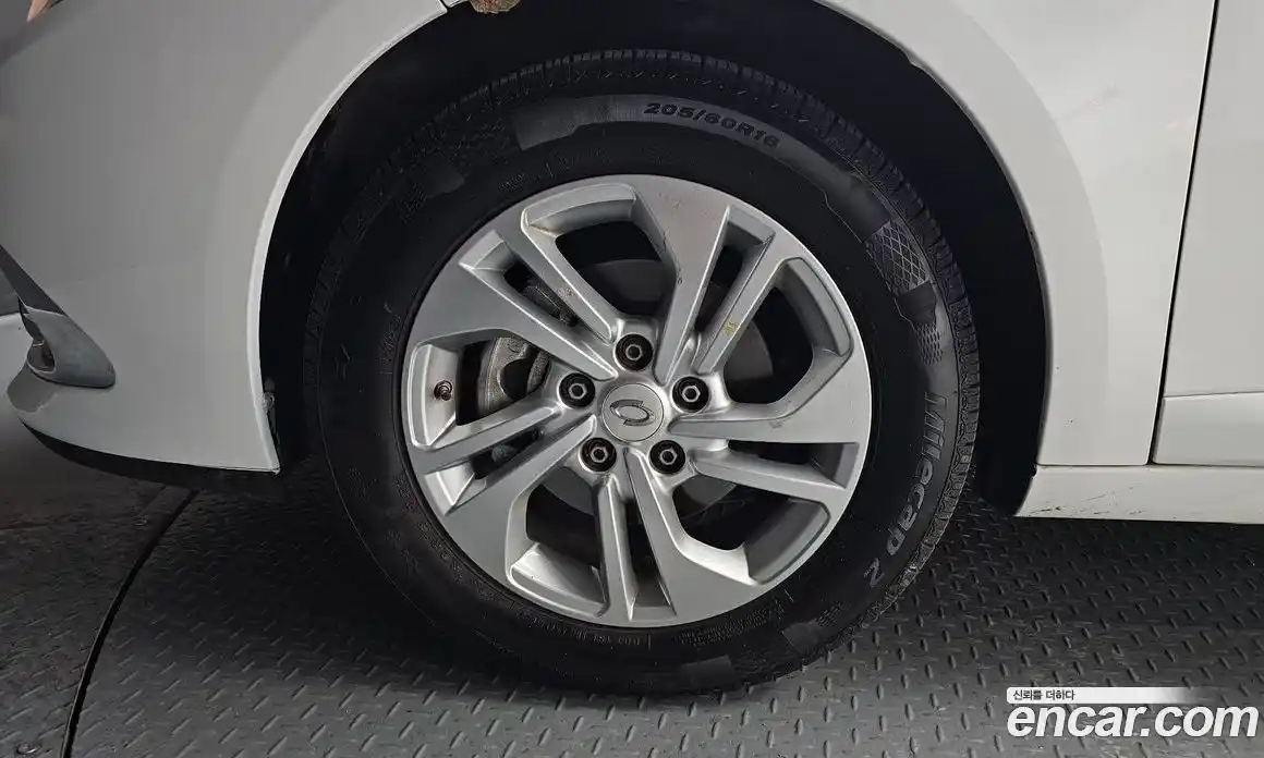 Renault SM3 2018 1.5 Автомат в Москве № 298862, фото 19