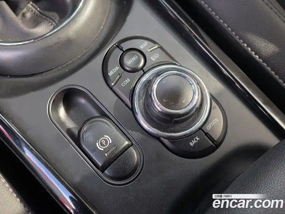 Mini Clubman 2023 1.5 Автомат в Москве № 300200, фото 14