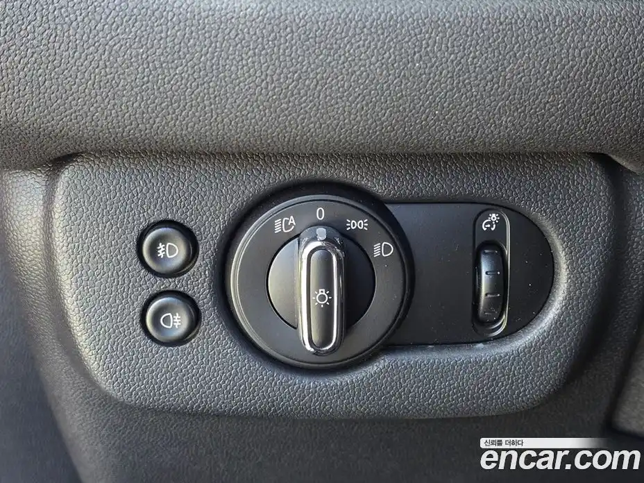 Mini Clubman 2023 1.5 Автомат в Москве № 300200, фото 16