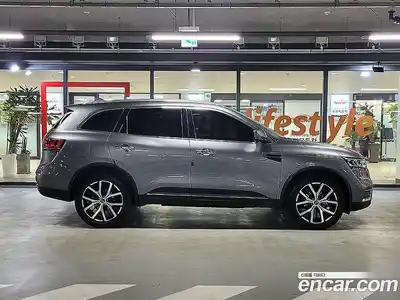 Renault QM6 2021 2.0 Автомат в Москве № 301555, миниатюра 3