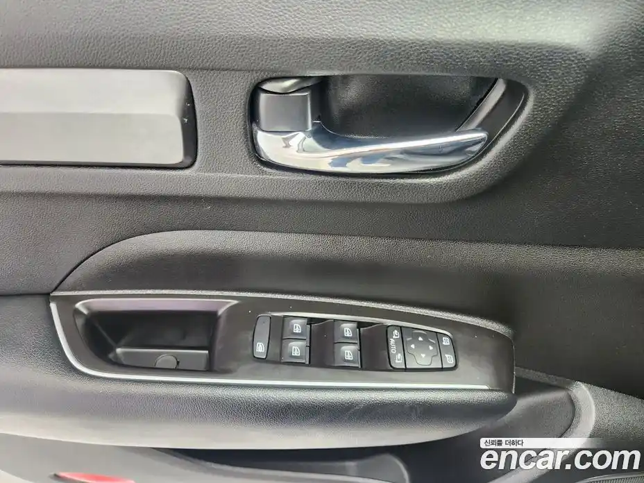 Renault QM6 2022 2.0 Автомат в Москве № 301629, фото 8