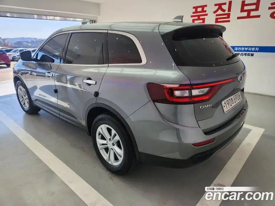 Renault QM6 2022 2.0 Автомат в Москве № 301629, фото 10