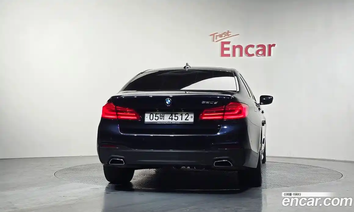 BMW 5-Series 2018 2.0 Автомат в Москве № 304792, фото 18