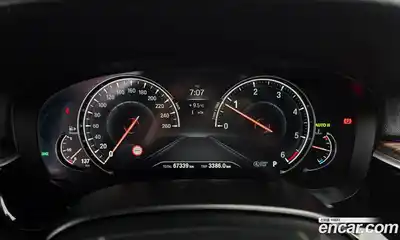 BMW 5-Series 2018 2.0 Автомат в Москве № 304792, миниатюра 8
