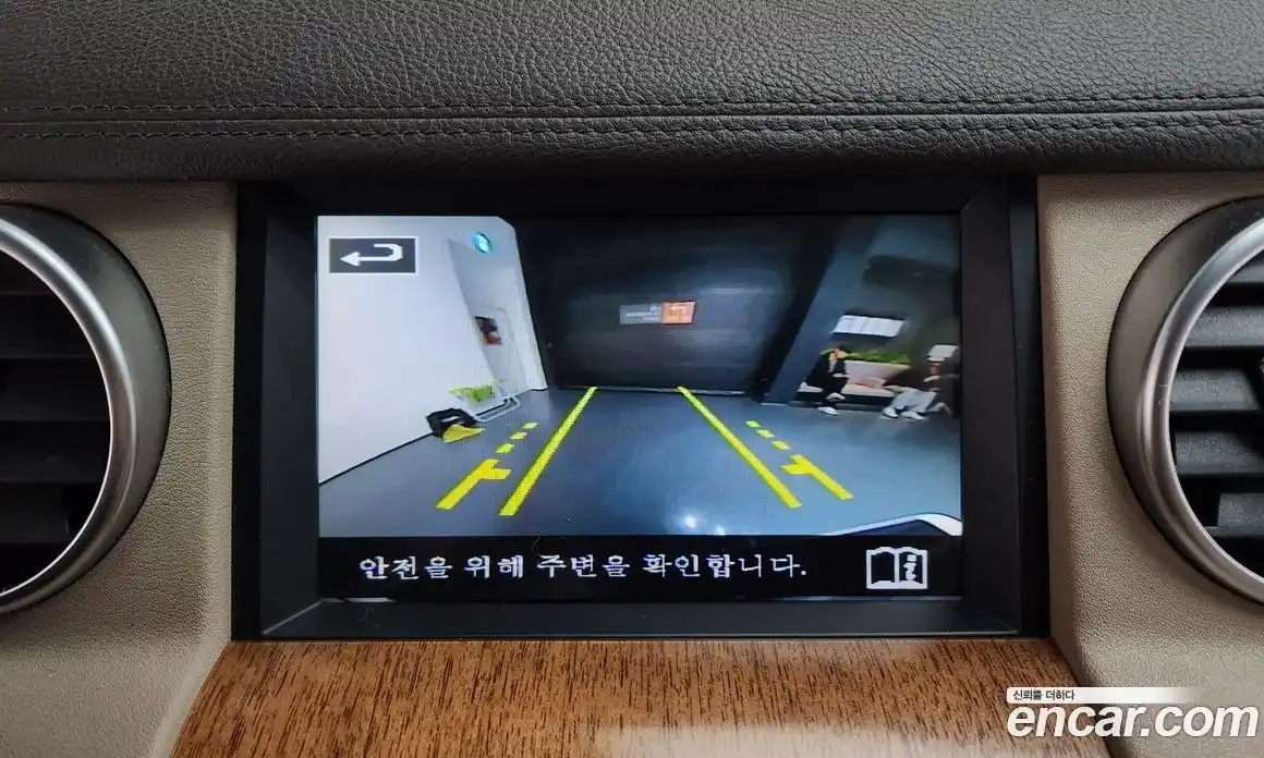 Land Rover Discovery 2016 3.0 Автомат в Москве № 315946, фото 9