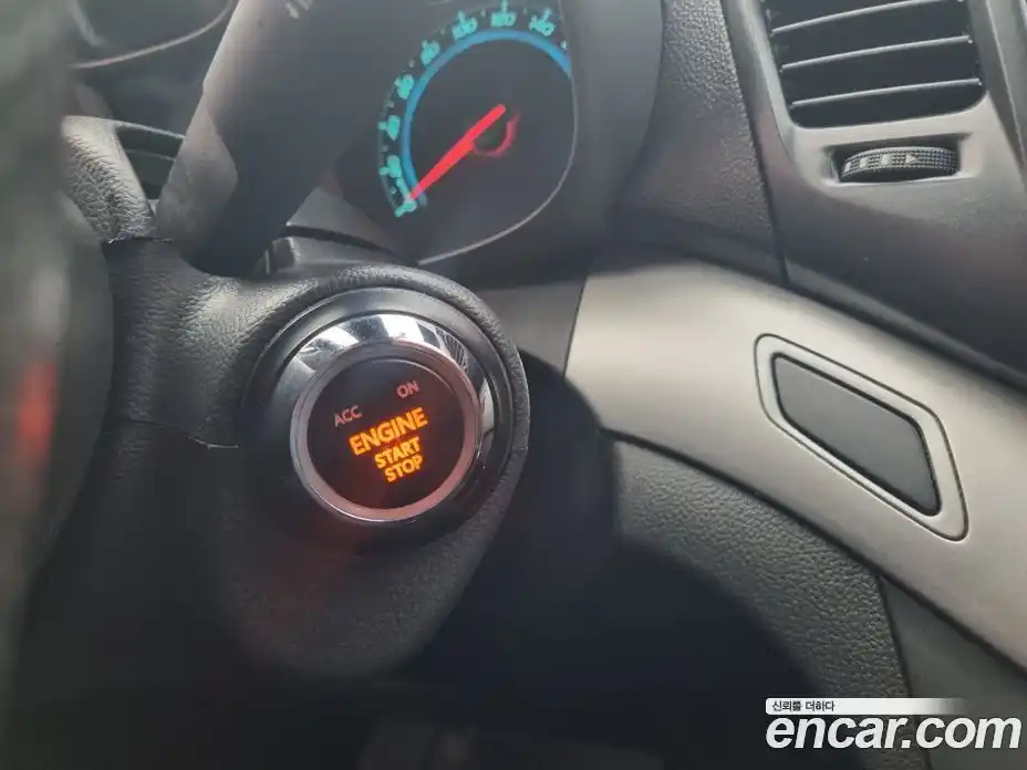 Chevrolet Orlando 2018 2.0 Автомат в Москве № 33060, фото 15