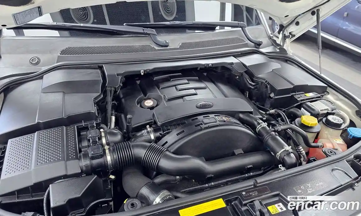 Land Rover Discovery 2016 3.0 Автомат в Москве № 333345, фото 8