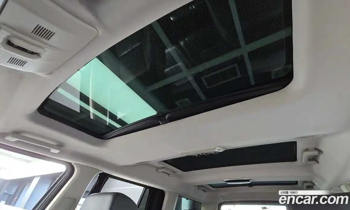 Land Rover Discovery 2016 3.0 Автомат в Москве № 333345, фото 10