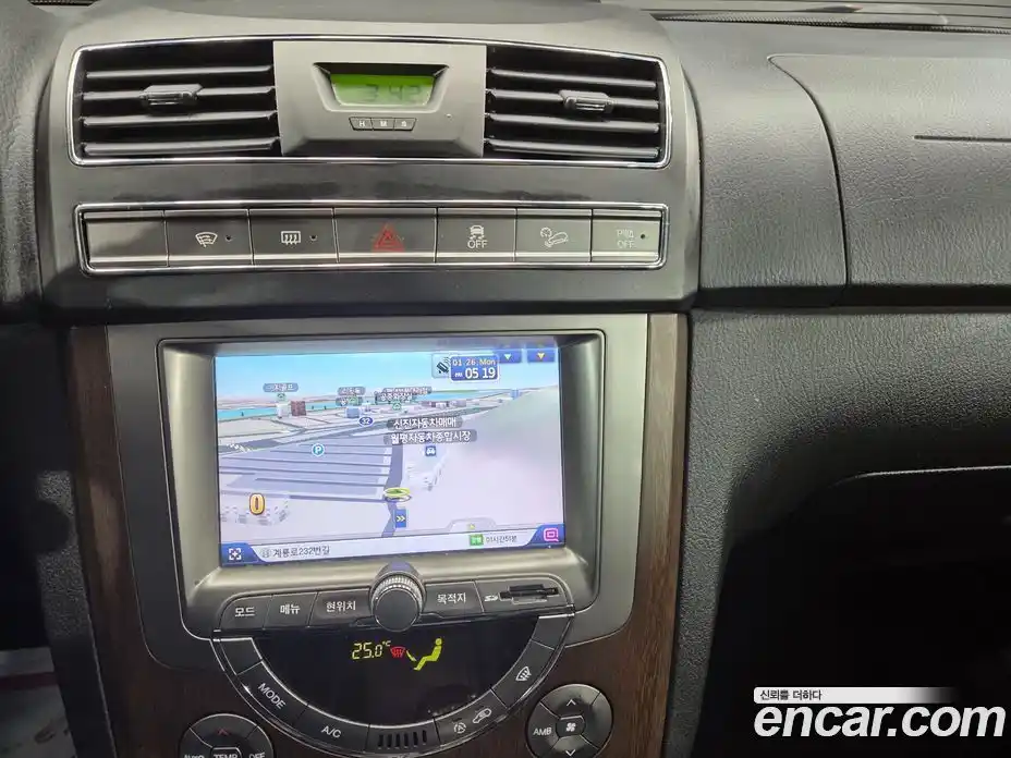 SsangYong Rexton 2013 2.0 Автомат в Москве № 33466, фото 13