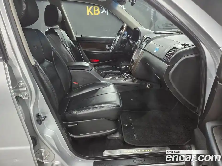 SsangYong Rexton 2013 2.0 Автомат в Москве № 33466, фото 7