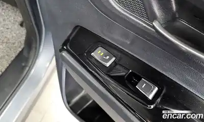 SsangYong Korando 2022 1.5 Автомат в Москве № 33919, миниатюра 3