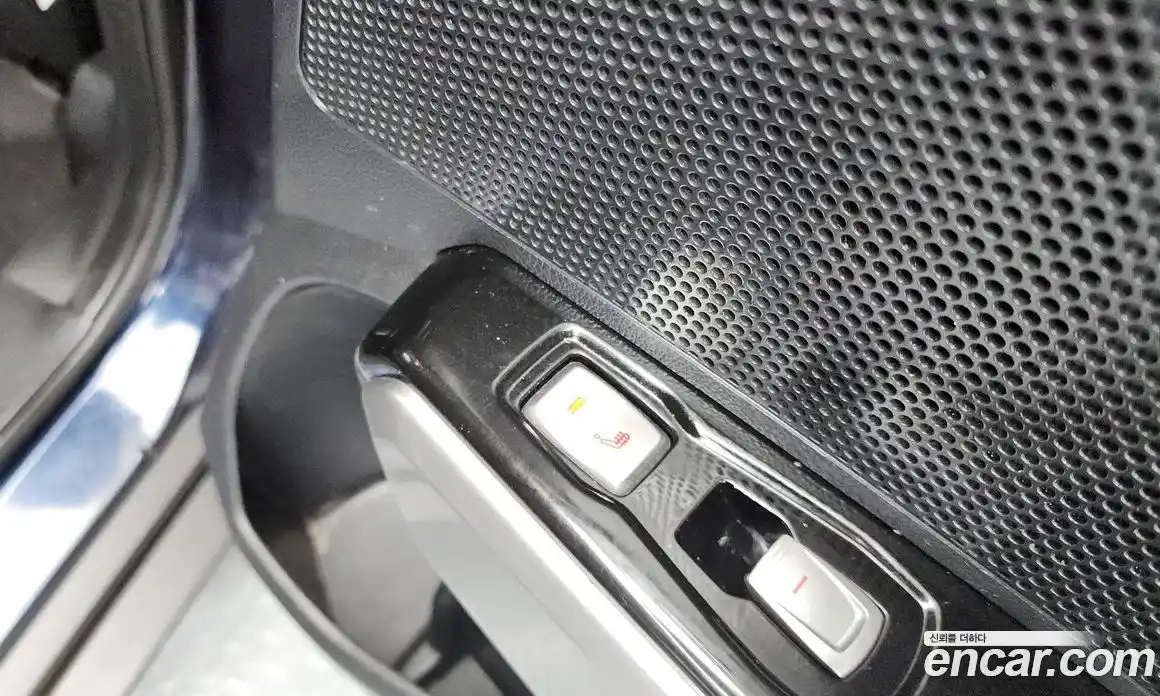 SsangYong TIBOLI 2015 1.6 Автомат в Москве № 34142, фото 19