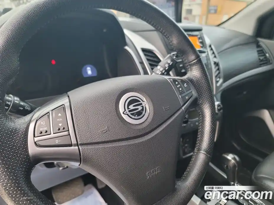 SsangYong Korando 2015 2.0 Автомат в Москве № 34339, фото 10