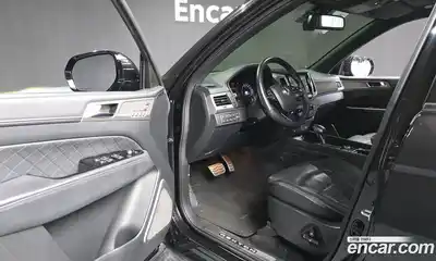 SsangYong Rexton 2018 2.2 Автомат в Москве № 34625, миниатюра 12