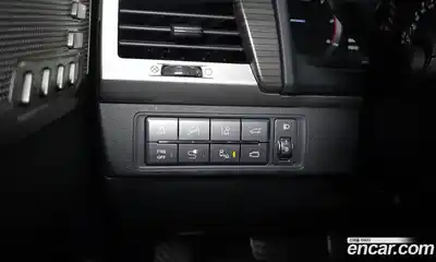 SsangYong Rexton 2018 2.2 Автомат в Москве № 34625, миниатюра 9