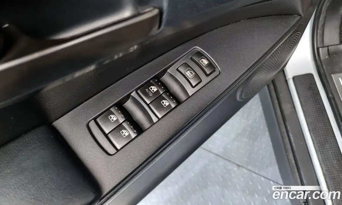 SsangYong Korando 2012 2.0 Автомат в Москве № 34975, фото 13