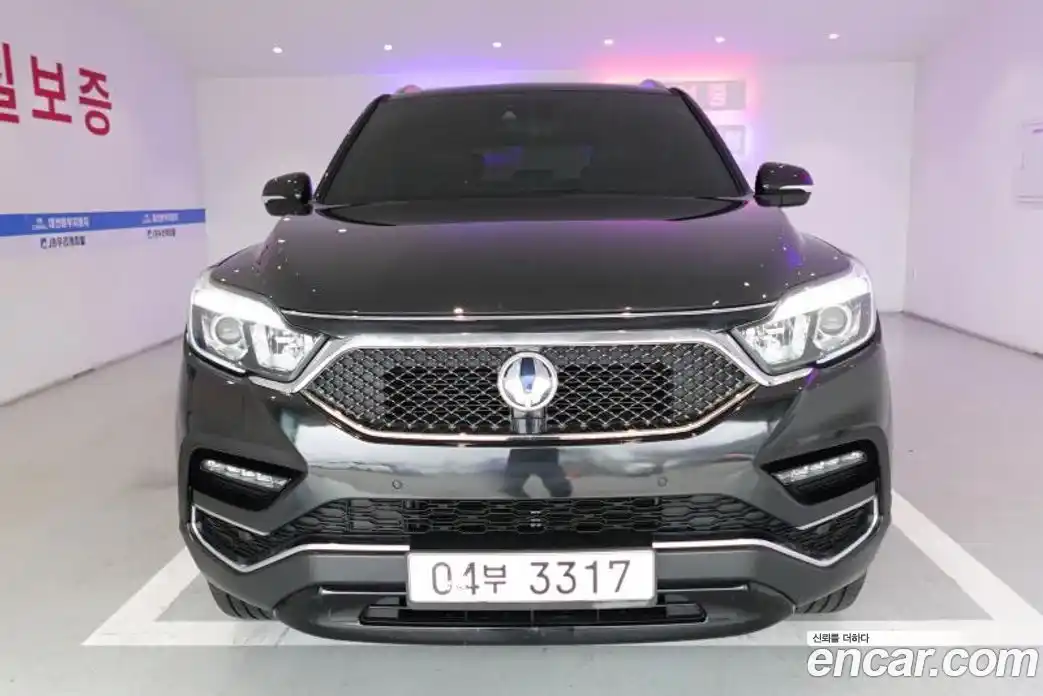 SsangYong Rexton 2018 2.2 Автомат в Москве № 35428, фото 3