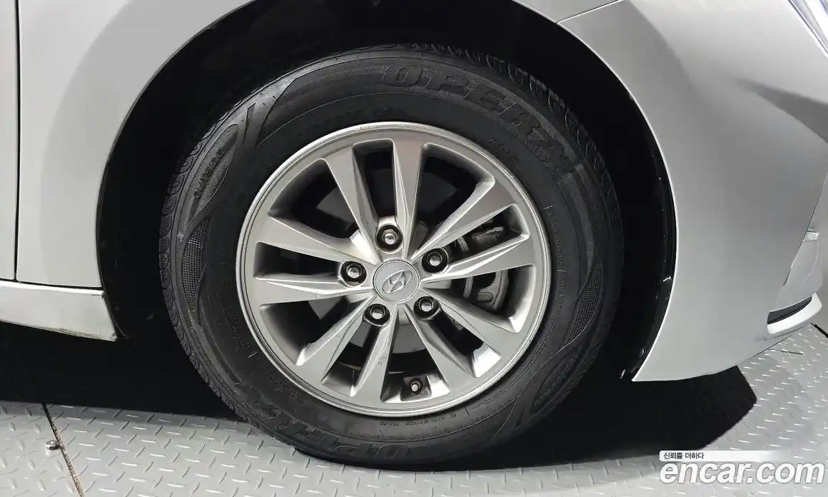 Hyundai Avante 2019 1.6 Автомат в Москве № 356737, фото 5