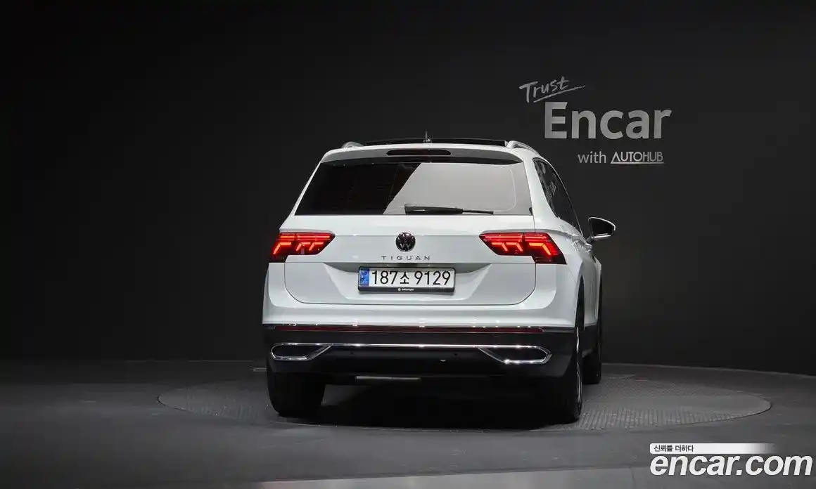 Volkswagen Tiguan 2023 2.0 Автомат в Москве № 357184, фото 4