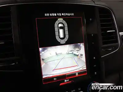 Renault QM6 2022 2.0 Автомат в Москве № 358282, миниатюра 11