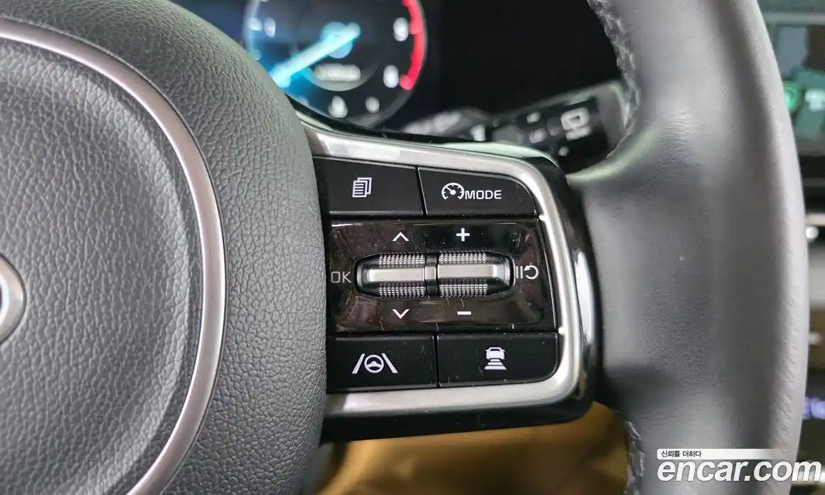 Kia Canival 2021 2.2 Автомат в Москве № 362094, фото 15