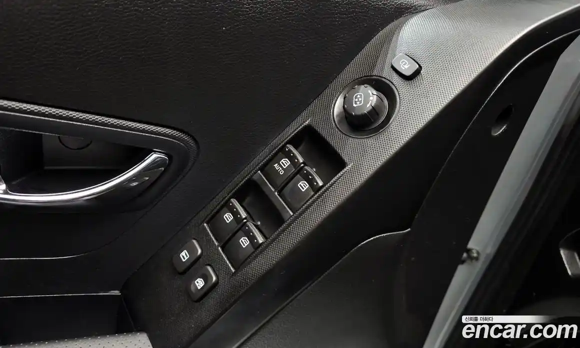 SsangYong Korando 2013 2.0 Автомат в Москве № 36361, фото 5