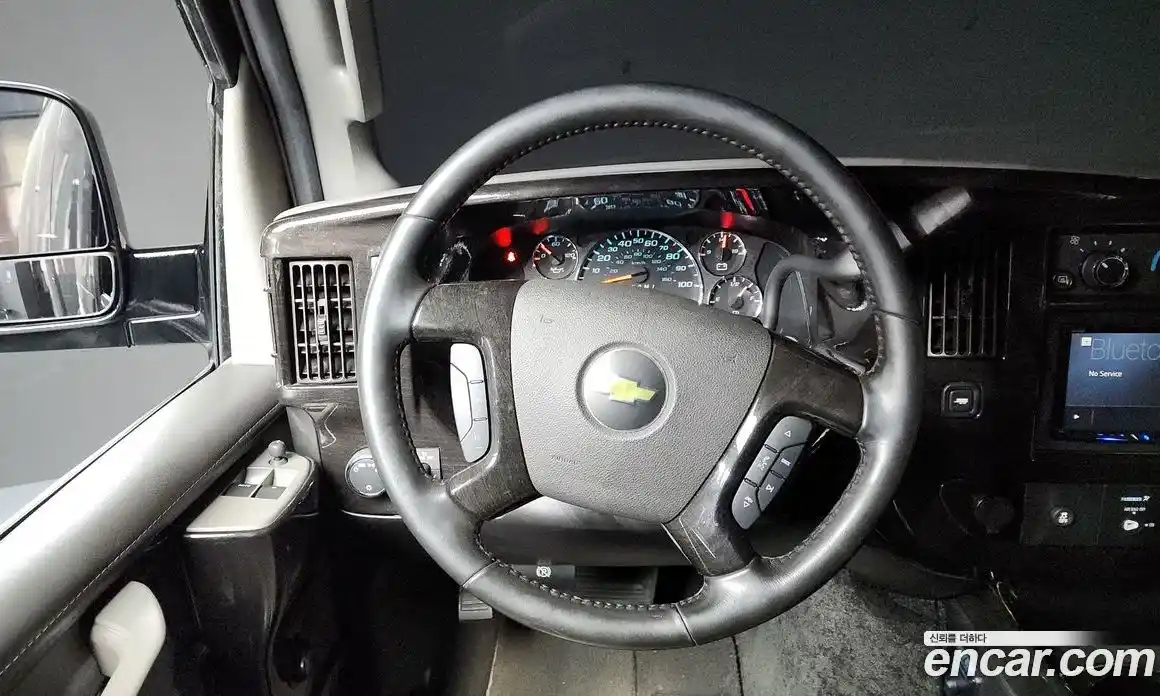 Chevrolet Express Van 2020 6.0 Автомат в Москве № 363713, фото 13