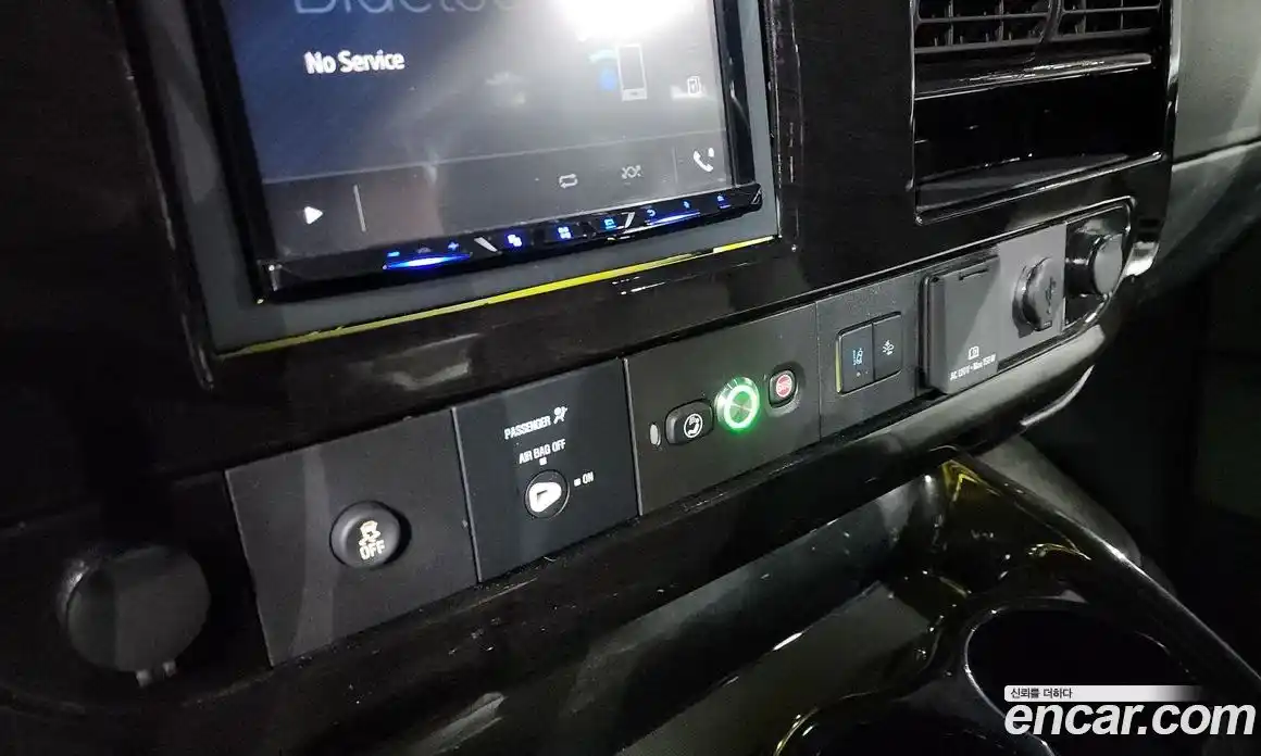 Chevrolet Express Van 2020 6.0 Автомат в Москве № 363713, фото 16